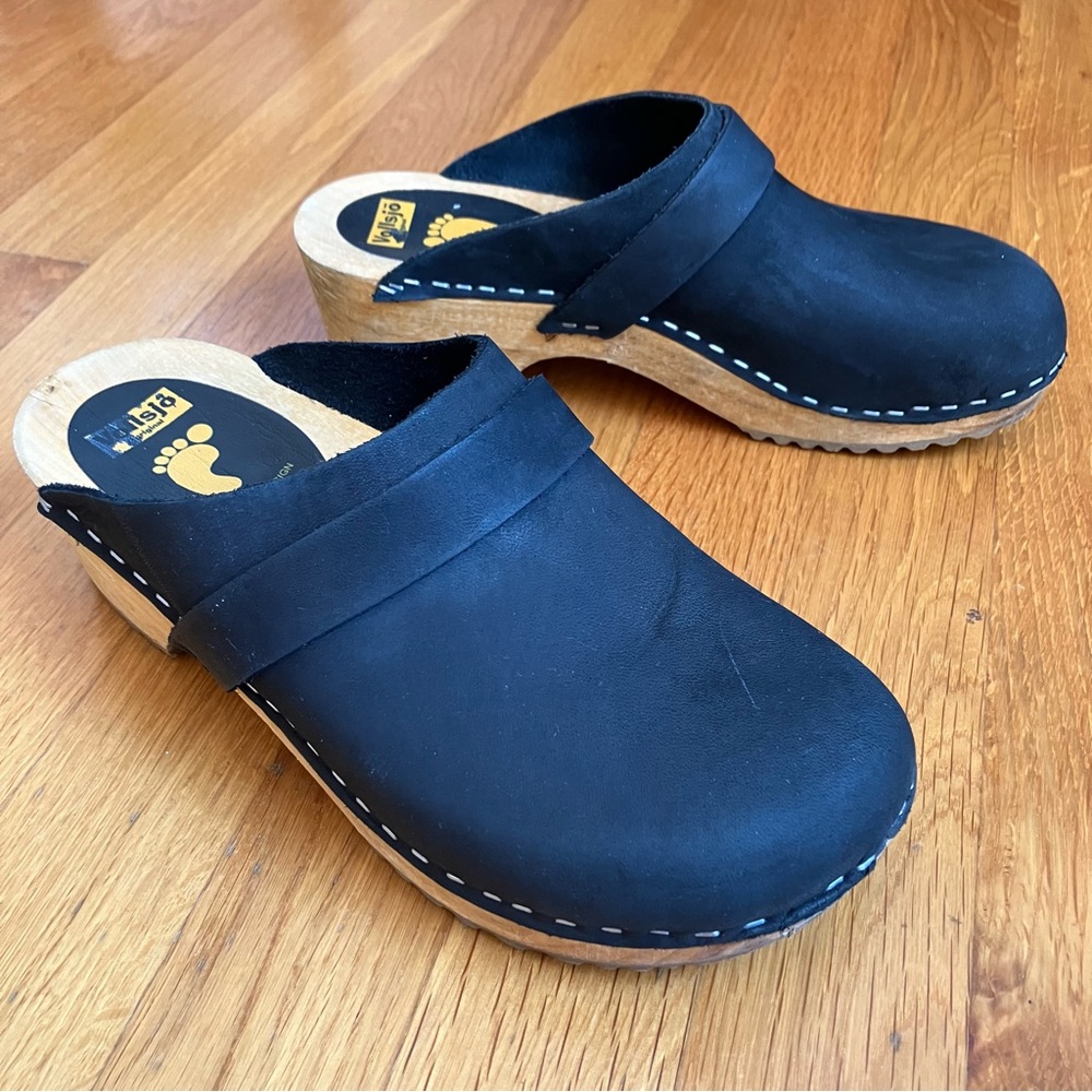 Vollsjo Black Leather Clogs